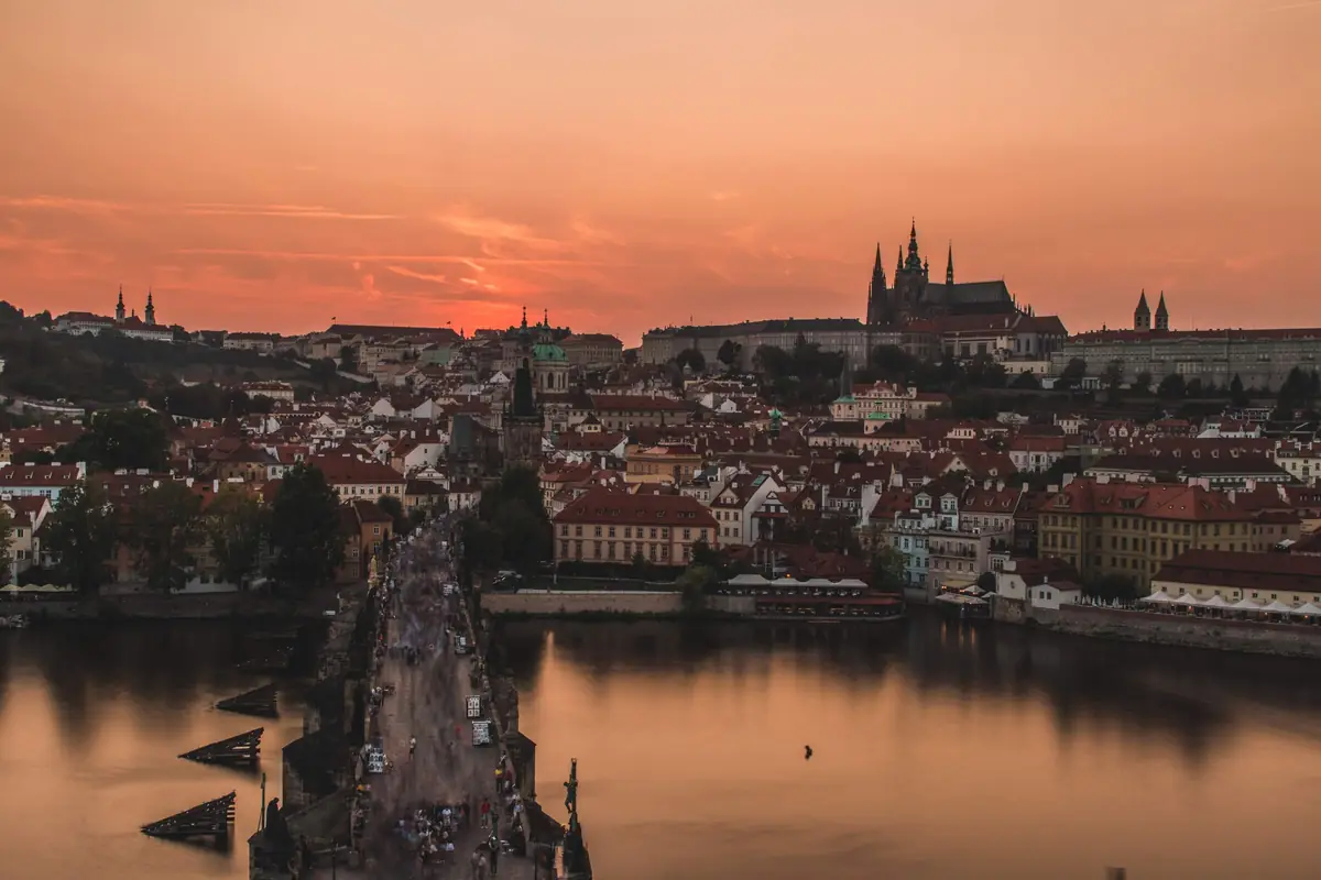 A European city seen by travellers